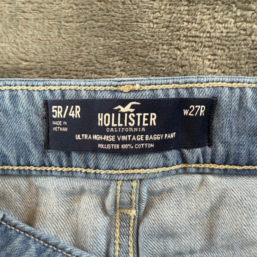 Hollister Ultra High-Rise Vintage Baggy Pants Light Wash Distressed Jeans 5R/27R - Picture 2 of 9